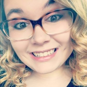 Meet your Posher, Kailey